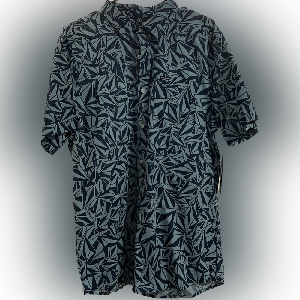 BNWT Volcom Dress Shirt